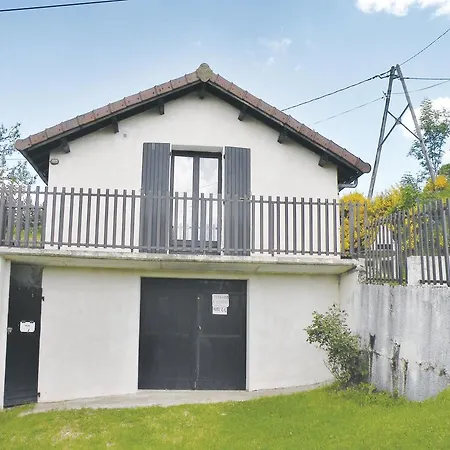 Holiday Hameau De Vente Holiday home Coucouron