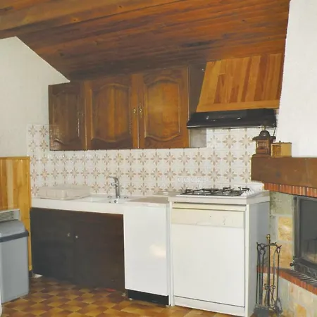 Holiday Hameau De Vente Holiday home Coucouron