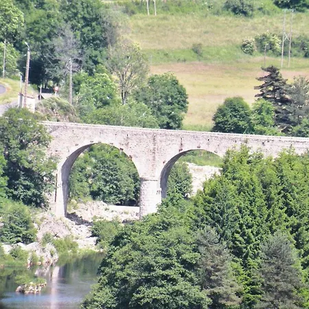 Holiday Hameau De Vente Coucouron